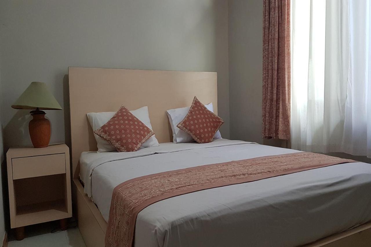 Oyo 3819 Hotel Winotosastro Yogyakarta Esterno foto