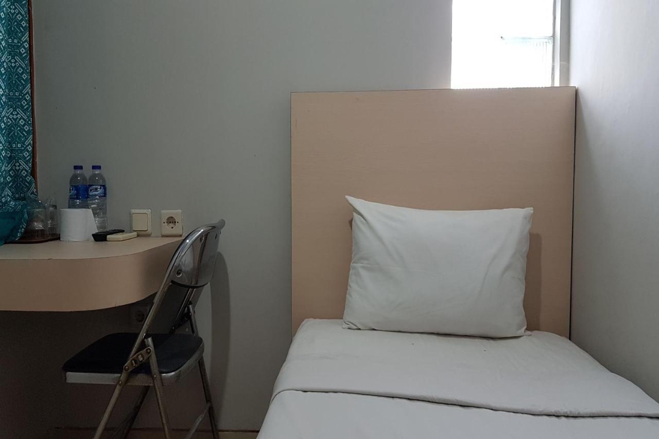 Oyo 3819 Hotel Winotosastro Yogyakarta Esterno foto